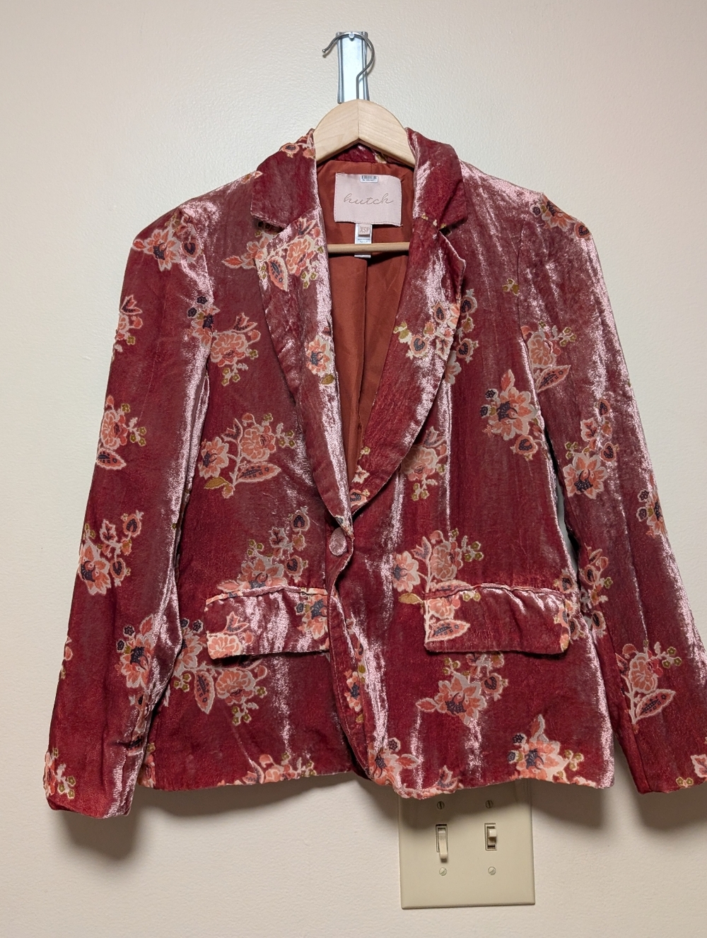Hutch Floral Velvet Blazer Pink Rose XSP Slim Fit